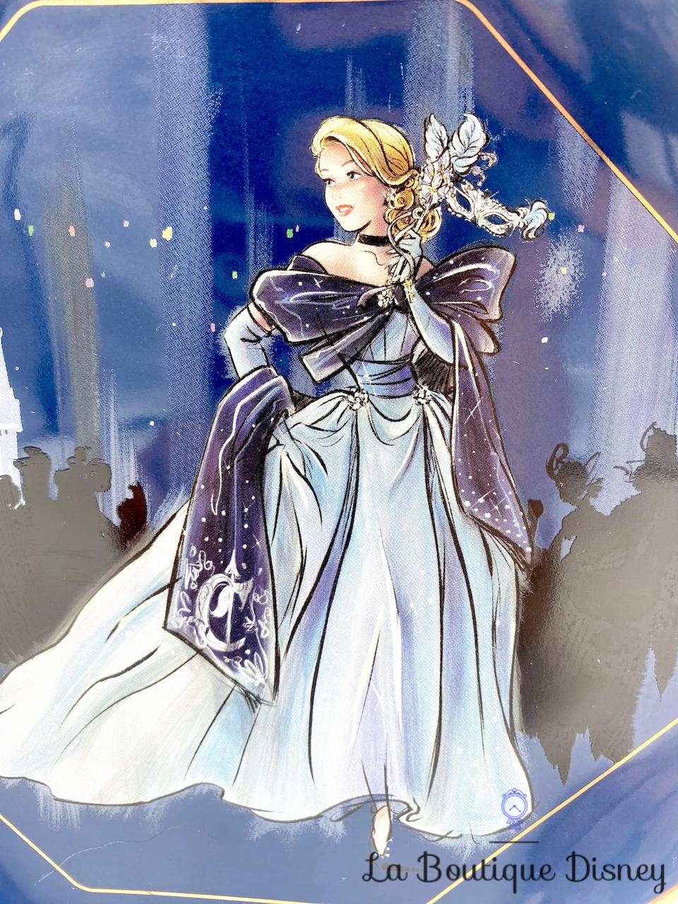 Assiette Cendrillon Midnight Masquerade Series Disney Store Designer Collection Édition Limitée 4 Assiette Cendrillon Midnight Masquerade Series Disney Store Designer Collection Édition Limitée – Image 2