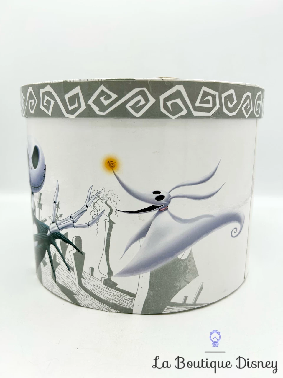 Coffret Vaisselle L'étrange Noël De Mr Jack Disney Store Tim Burton Assiette Bol Tasse Mug Jack Skellington Zéro 11 Coffret Vaisselle L'étrange Noël De Mr Jack Disney Store Tim Burton Assiette Bol Tasse Mug Jack Skellington Zéro – Image 9