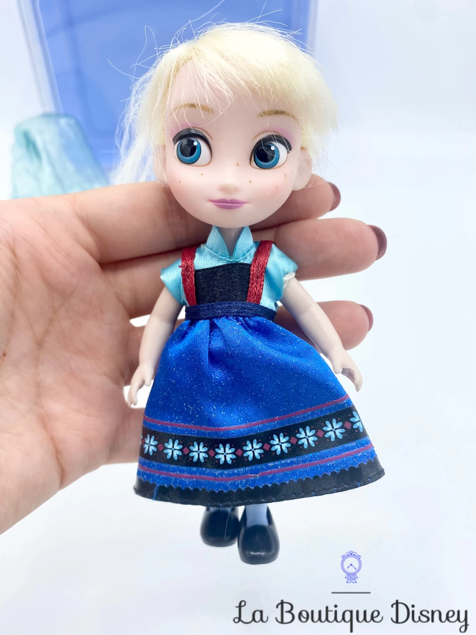 Ensemble De Jeu Coffret Mini Poupée Elsa La Reine Des Neiges Animators Collection Disney Store Valise 5 Ensemble De Jeu Coffret Mini Poupée Elsa La Reine Des Neiges Animators Collection Disney Store Valise – Image 3