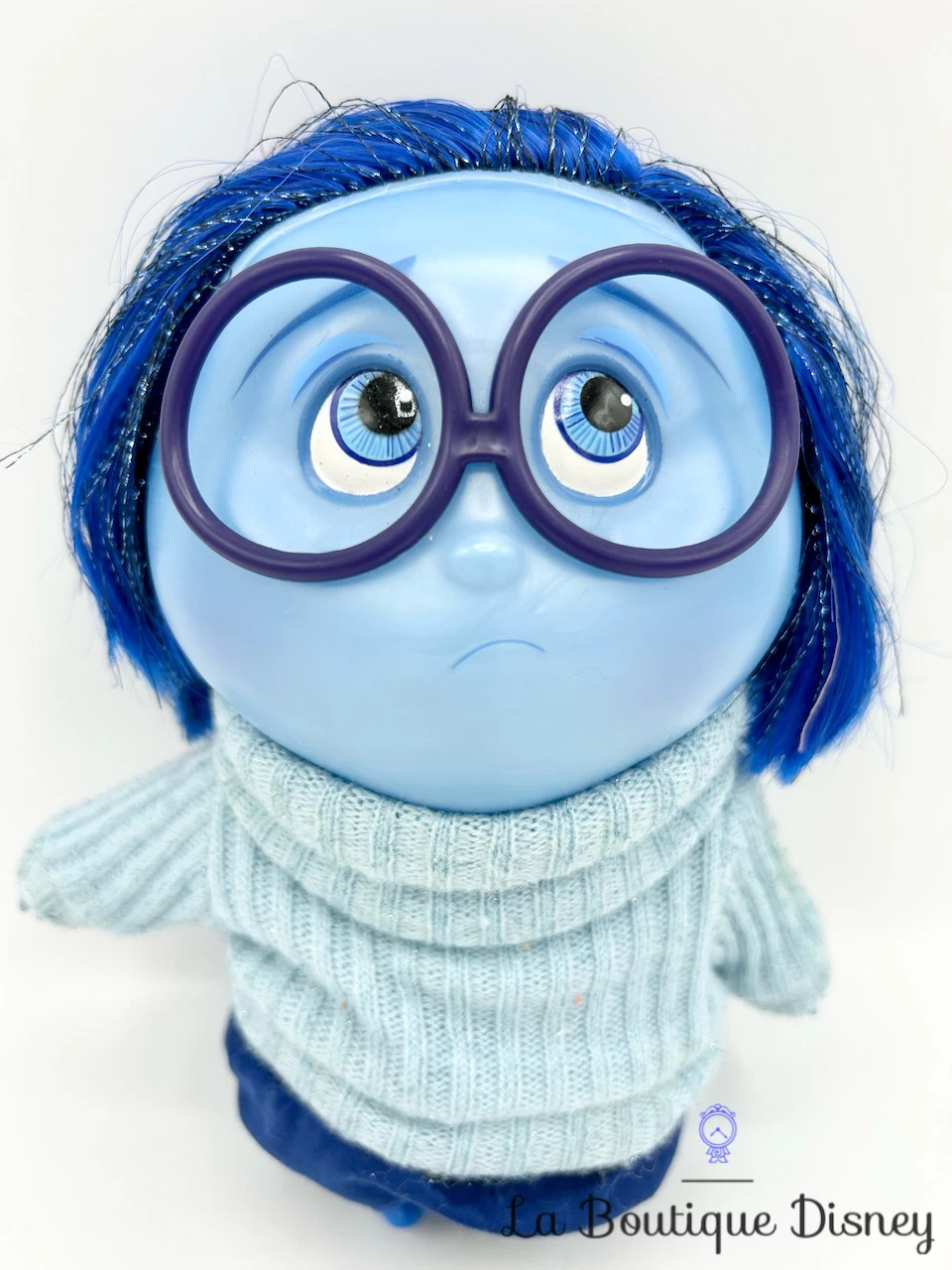 Figurine Tristesse Vice Versa Disney Store Poupée Parlante De Luxe Sadness Interactive Plastique Bleu 4 Figurine Tristesse Vice Versa Disney Store Poupée Parlante De Luxe Sadness Interactive Plastique Bleu – Image 2
