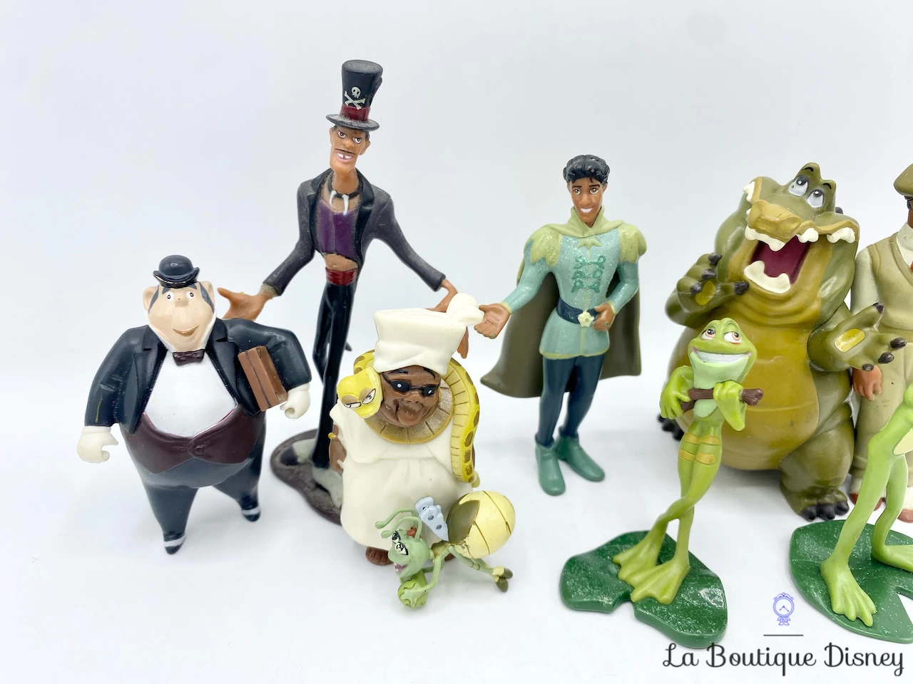 Figurines Playset La Princesse Et La Grenouille Disney Store Naveen Docteur Facilier Louis Lawrence Odie 4 Figurines Playset La Princesse Et La Grenouille Disney Store Naveen Docteur Facilier Louis Lawrence Odie – Image 2