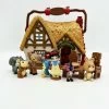 Figurine Chaumière Blanche Neige Animators Collection Littles Disney Store 2017 Coffret Jeu Micro Maison Miniature -Disney jouet maison chaumiere blanche neige animators collection littles disney store 2017 mini figurine polly pocket 2