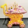 Jouet Chariot à Thé Chantant Be Our Guest La Belle Et La Bête Disney Store Lumière Samovar Dinette -Disney jouet service a the chariot la belle et la bete disney store tasses lumiere gateaux plastique 7