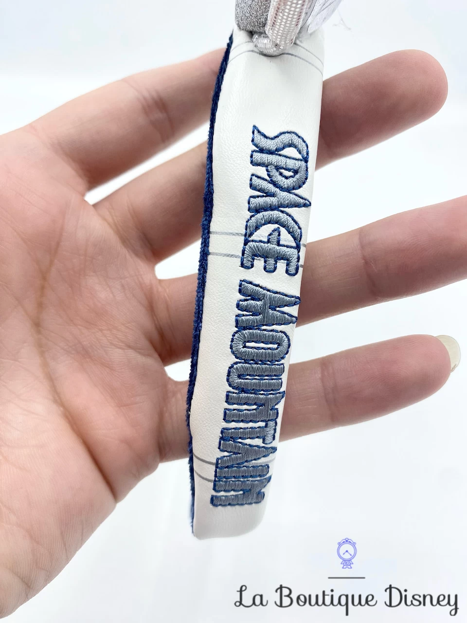 Serre Tête Oreilles Mickey Mouse The Main Attraction Série 1 Space Mountain Disney Store Ears Édition Limitée 7 Serre Tête Oreilles Mickey Mouse The Main Attraction Série 1 Space Mountain Disney Store Ears Édition Limitée – Image 5