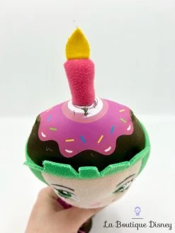 Peluche Adele Machandelle Les Mondes Ralph Disney Store 2012 Pilote Bougie 26 Cm 8 Peluche Adele Machandelle Les Mondes Ralph Disney Store 2012 Pilote Bougie 26 Cm -Disney peluche adele machandelle les mondes de ralph disney store candlehead bougie vert rose 3