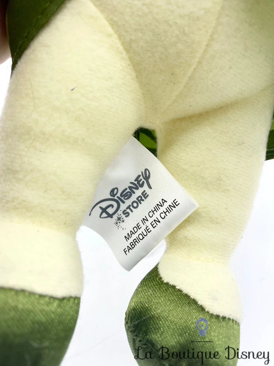 Peluche Anna La Reine Des Neiges Disney Store Petite Fille Enfant Robe Verte 32 Cm 6 Peluche Anna La Reine Des Neiges Disney Store Petite Fille Enfant Robe Verte 32 Cm â Image 4