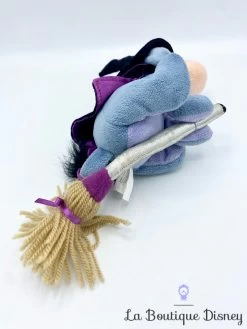 Peluche Bourriquet Balai Sorcier Disney Store Walt Disney Company Eeyore Witch Winnie L'ourson Collection -Disney peluche bourriquet balai sorcier disney store winine ourson halloween eeyore witch 3