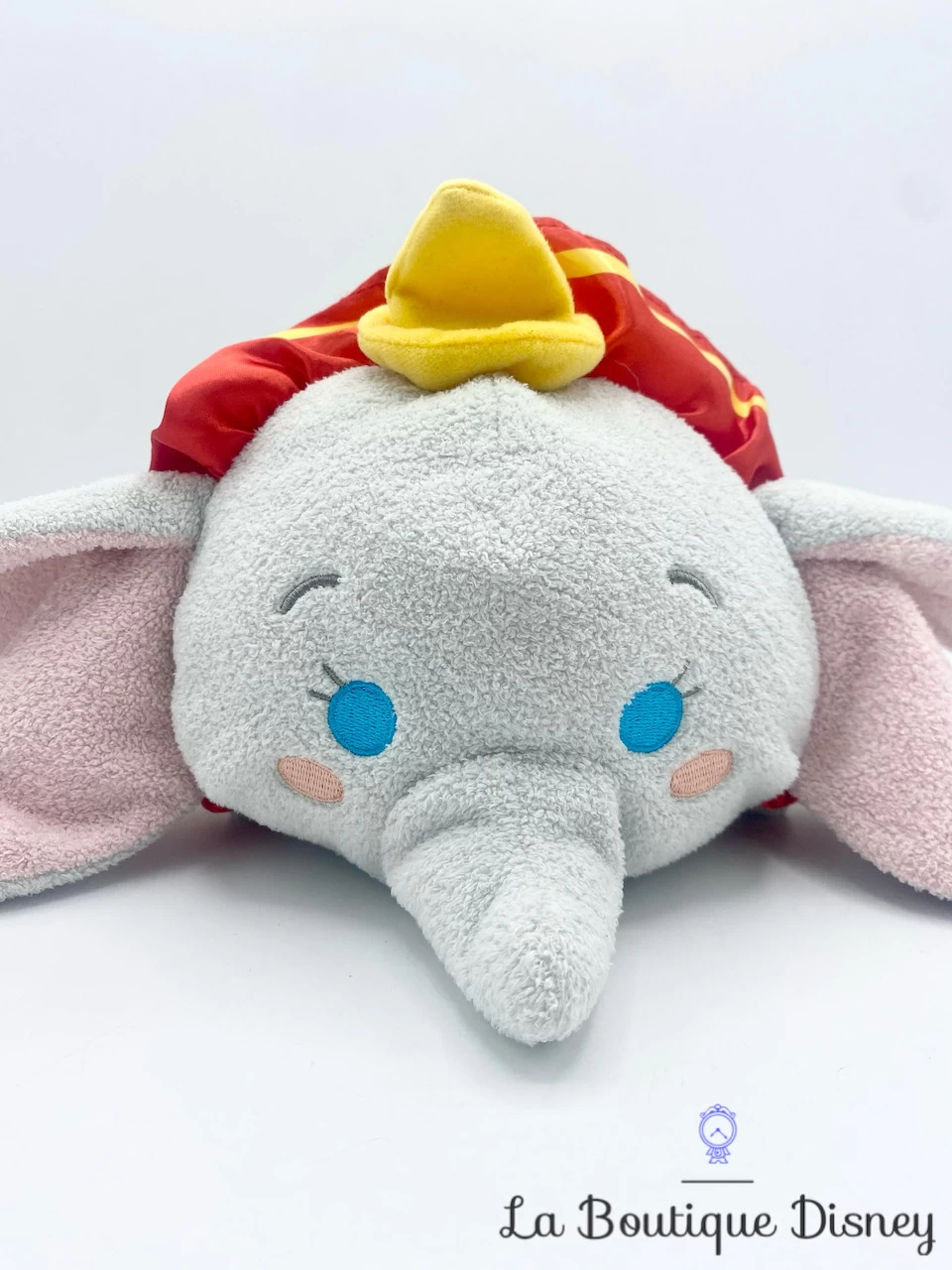 Peluche Grand Tsum Tsum Dumbo Disney Store éléphant Gris XXL Géant 4 Peluche Grand Tsum Tsum Dumbo Disney Store éléphant Gris XXL Géant – Image 2