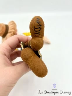 Poupée Chiffon Woody Toy Story Disney Store Peluche Cow Boy Chapeau 32 Cm -Disney peluche mini poupee chiffon woody disney store toy story 30 cm cow boy 2