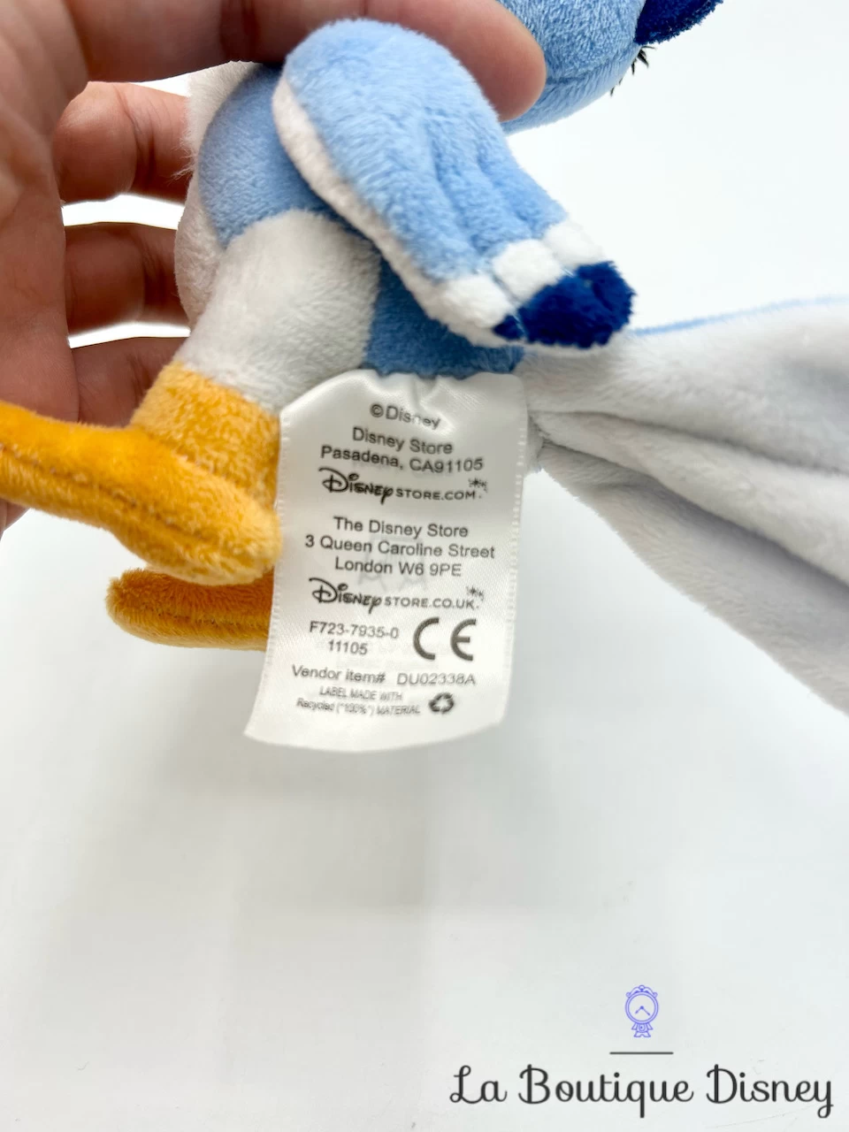 Peluche Zazu Mini Disney Store Le Roi Lion Oiseau Perroquet Bleu 21 Cm 7 Peluche Zazu Mini Disney Store Le Roi Lion Oiseau Perroquet Bleu 21 Cm – Image 5