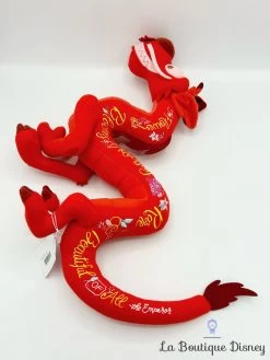 Peluche Mushu Disney Wisdom Series 2 Of 12 Édition Limitée Disney Store 2019 Mulan Dragon Rouge 48 Cm 14 Peluche Mushu Disney Wisdom Series 2 Of 12 Édition Limitée Disney Store 2019 Mulan Dragon Rouge 48 Cm -Disney peluche mushu disney wisdom series 2 of 12 disney store 2019 dragon rouge mulan 4