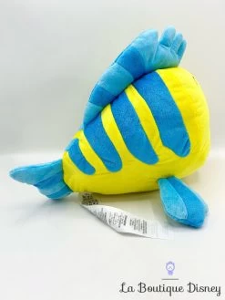 Peluche Polochon La Petite Sirène Disney Store 2023 Poisson Jaune Bleu 38 Cm 9 Peluche Polochon La Petite Sirène Disney Store 2023 Poisson Jaune Bleu 38 Cm -Disney peluche polochon brillant disney store peluche poisson jaune bleu la petite sirene 2
