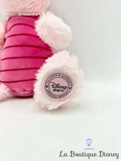 Peluche Porcinet Disney Store Cochon Rose Winnie L'ourson écusson 28 Cm 9 Peluche Porcinet Disney Store Cochon Rose Winnie L'ourson écusson 28 Cm -Disney peluche porcinet disney store winnie ourson cochon rose ecusson 1