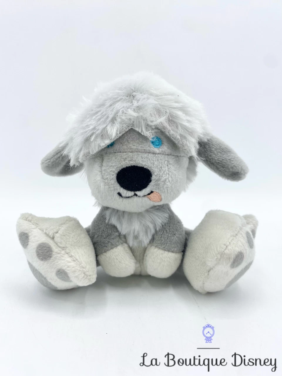 Peluche Max Tiny Big Feet Disney Store La Petite Sirène Chien Gris Blanc 10 Cm 3 Peluche Max Tiny Big Feet Disney Store La Petite Sirène Chien Gris Blanc 10 Cm