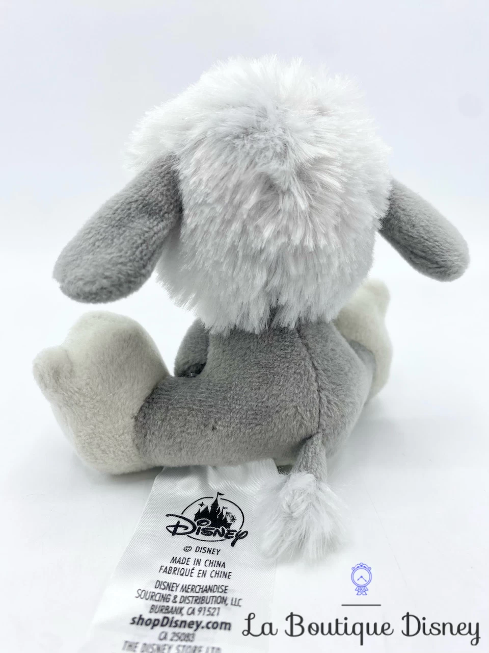 Peluche Max Tiny Big Feet Disney Store La Petite Sirène Chien Gris Blanc 10 Cm 5 Peluche Max Tiny Big Feet Disney Store La Petite Sirène Chien Gris Blanc 10 Cm – Image 3