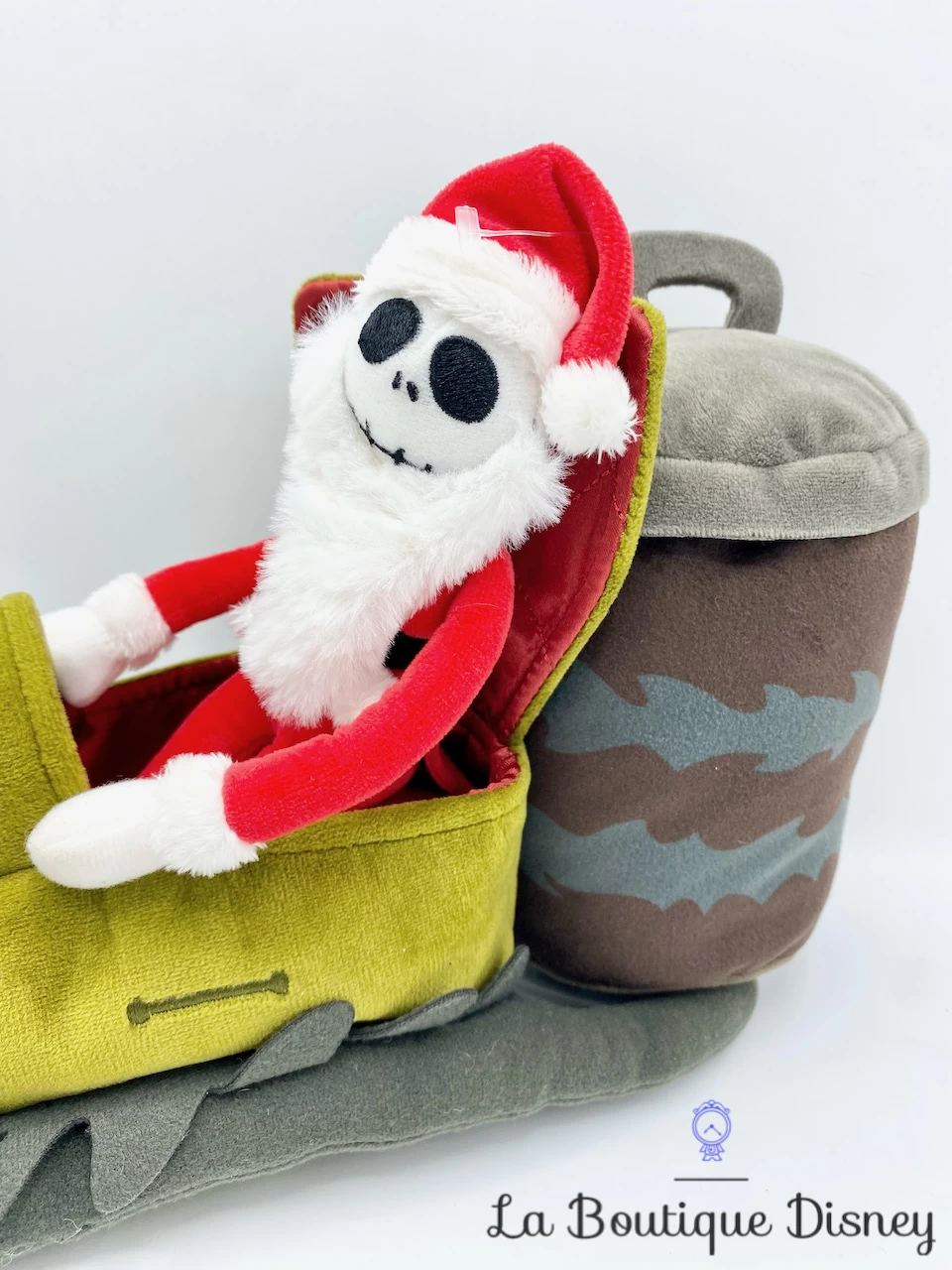 Peluche Traineau Jack Skellington Père Noël Disney Store ShopDisney L'étrange Noël De Mr Jack 37 Cm 4 Peluche Traineau Jack Skellington Père Noël Disney Store ShopDisney L'étrange Noël De Mr Jack 37 Cm – Image 2