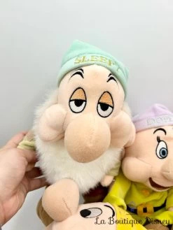 Peluche 7 Nains Blanche Neige Et Les Sept Nains Disney 34 Cm -Disney peluches les sept nains blanche neige disney 7 nains belgium 7