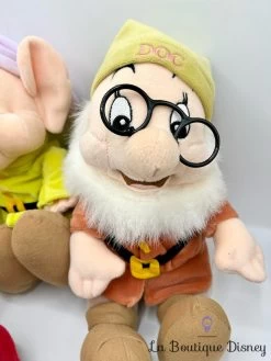 Peluche 7 Nains Blanche Neige Et Les Sept Nains Disney 34 Cm -Disney peluches les sept nains blanche neige disney 7 nains belgium 8
