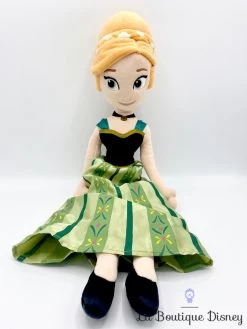 Poupée Chiffon Anna La Reine Des Neiges Disney Store Peluche Robe Verte Cape Hiver 57 Cm -Disney poupee chiffon anna hiver robe verte la reine des neiges disney store princesse cape peluche 53 cm 8