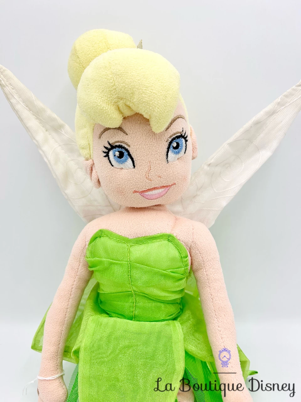 Poupée Chiffon Fée Clochette Disney Store Peluche Peter Pan Vert 54 Cm 4 Poupée Chiffon Fée Clochette Disney Store Peluche Peter Pan Vert 54 Cm – Image 2