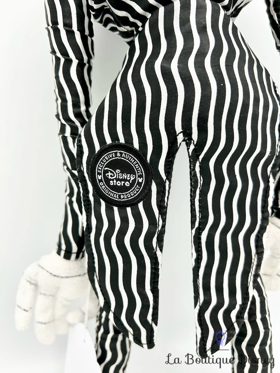 Poupée Chiffon Jack Skellington Disney Store Peluche Squelette L'étrange Noël De Mr Jack 50 Cm 7 Poupée Chiffon Jack Skellington Disney Store Peluche Squelette L'étrange Noël De Mr Jack 50 Cm – Image 5