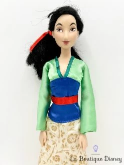 Poupée Mulan Disney Store 2019 Princesse Chinoise Paillettes 30 Cm -Disney poupee mulan disney store 2018 mannequin robe paillettes 2