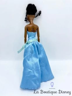 Poupée Tiana La Princesse Et La Grenouille Disney Store Mannequin Robe Bleue 33 Cm -Disney poupee tiana la princesse et la grenouille disney store robe bleu 2