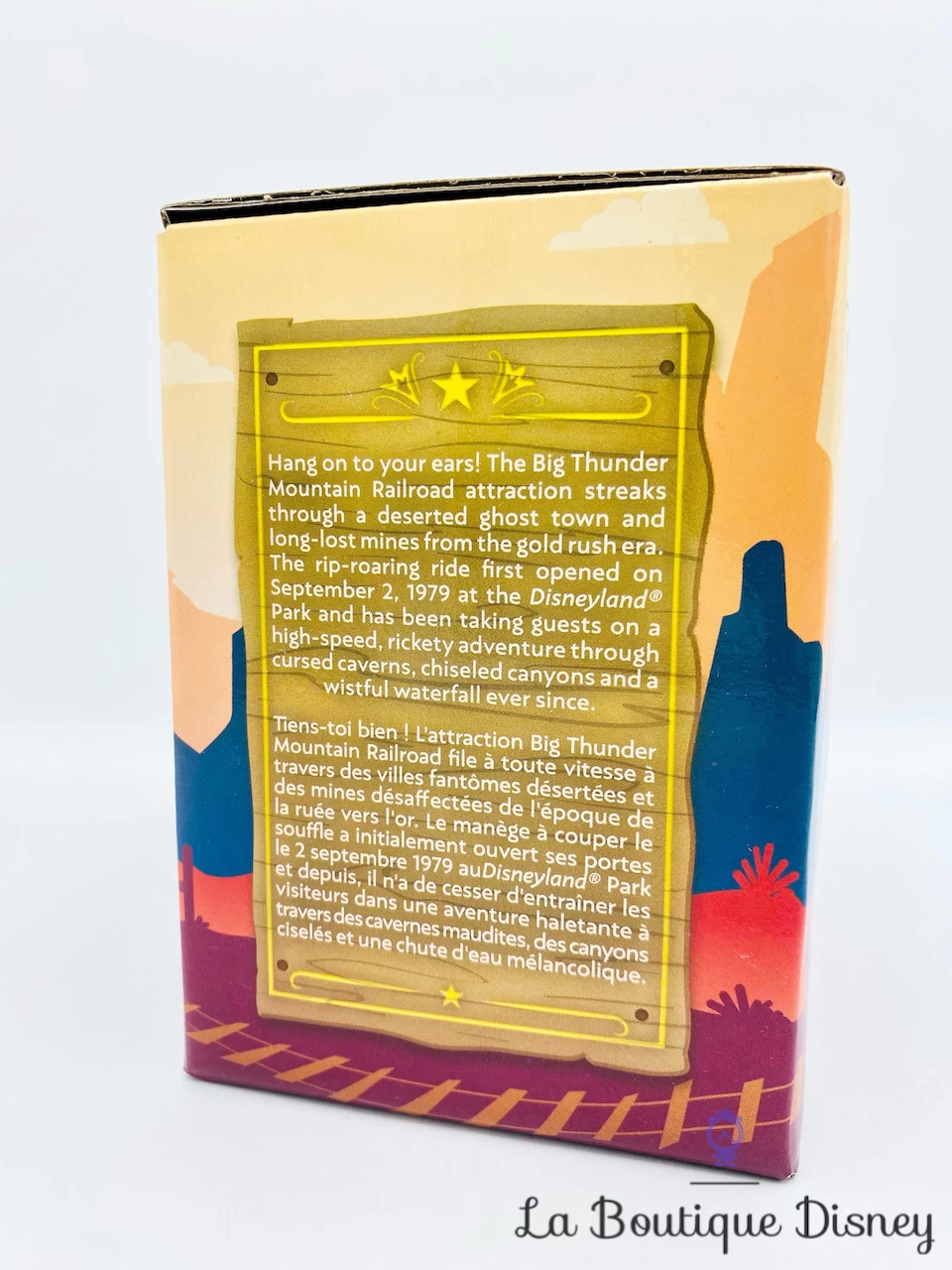 Tasse Minnie Mouse The Main Attraction Série 9 Big Thunder Mountain Railroad Attraction Disney Store Mug Édition Limitée 6 Tasse Minnie Mouse The Main Attraction Série 9 Big Thunder Mountain Railroad Attraction Disney Store Mug Édition Limitée – Image 4