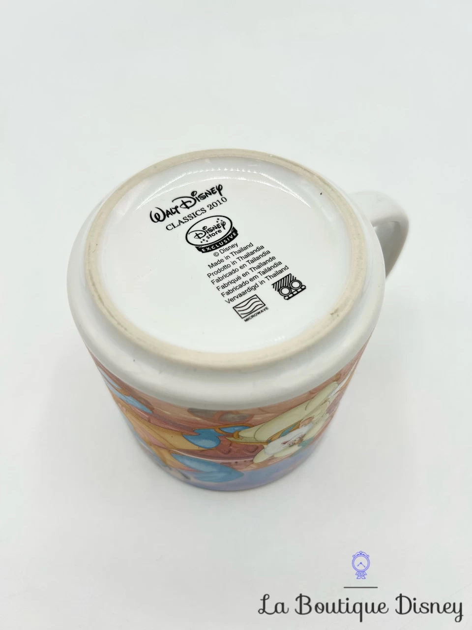 Tasse Scène Aladdin Disney Store Exclusive Classics 2010 Mug Scène Film Jasmine Génie Abu Sultan Rajah 9 Tasse Scène Aladdin Disney Store Exclusive Classics 2010 Mug Scène Film Jasmine Génie Abu Sultan Rajah – Image 7