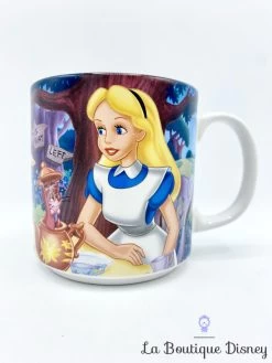 Tasse Scène Alice Au Pays Des Merveilles Disney Store Classics 2003 Mug Scènes Film Thé