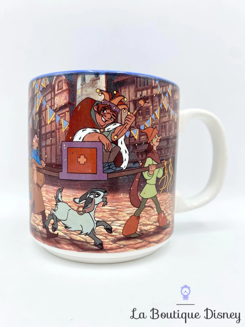 Tasse Scène Le Bossu De Notre Dame Walt Disney Theme Parks Resorts Mug Scène Film Fête Des Fous 3 Tasse Scène Le Bossu De Notre Dame Walt Disney Theme Parks Resorts Mug Scène Film Fête Des Fous