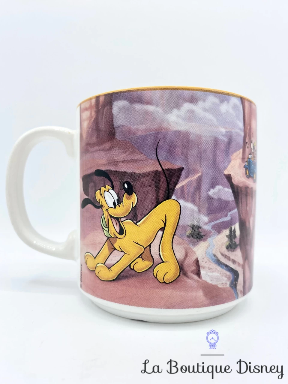 Tasse Scène Mickey Donald Pluto Canyon The Walt Disney Company Mug Scène Film Caravane Montagne 5 Tasse Scène Mickey Donald Pluto Canyon The Walt Disney Company Mug Scène Film Caravane Montagne – Image 3