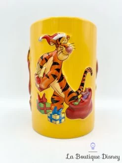 Tasse Tigrou Noël Disney Store Mug Winnie L'ourson Orange Relief 3D -Disney tasse tigrou noel jaune disney store mug winnie ourson cadeaux 1
