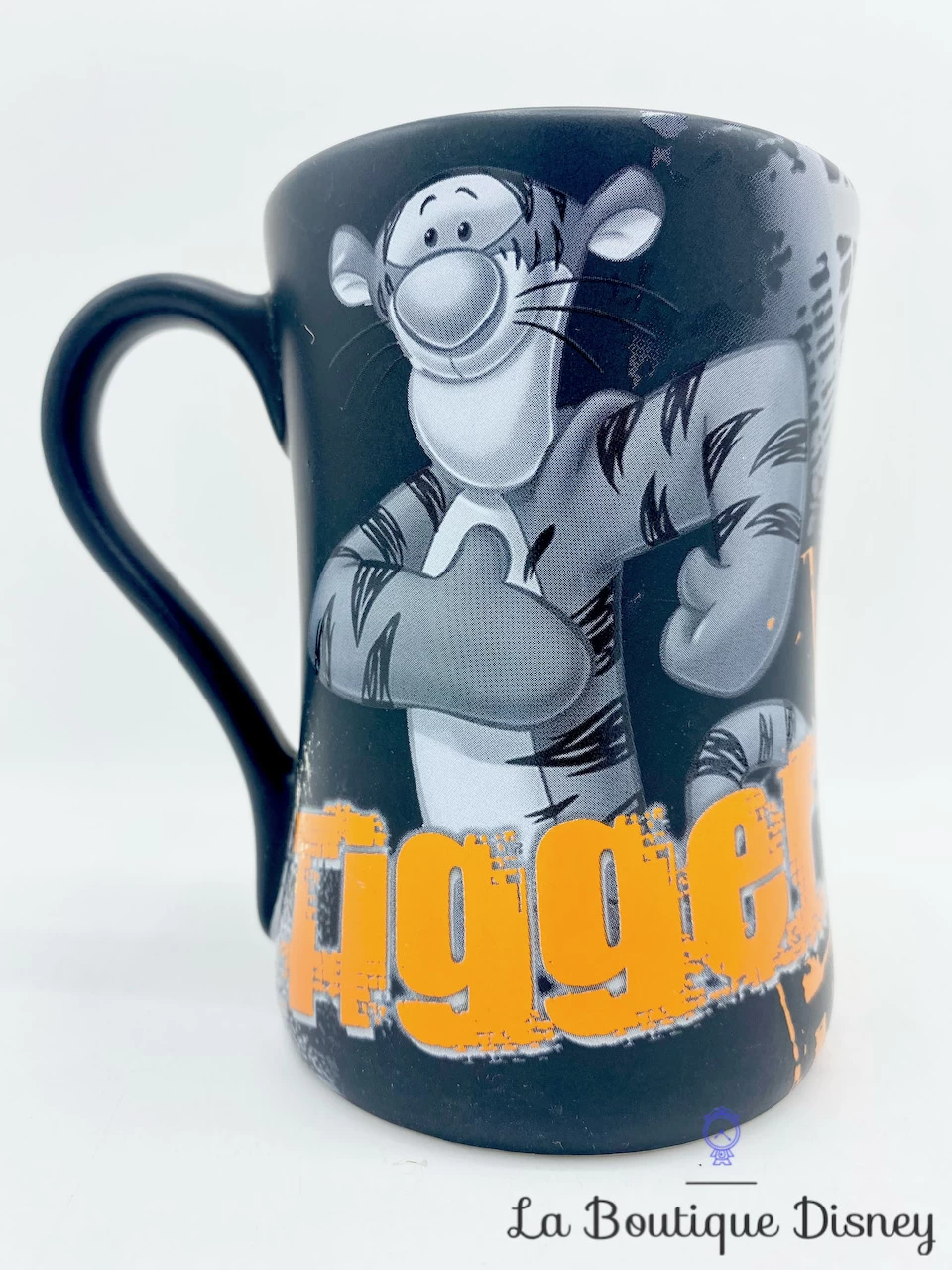 Tasse Tigrou Tigger Disney Store Mug Winnie L'ourson Noir Orange 5 Tasse Tigrou Tigger Disney Store Mug Winnie L'ourson Noir Orange – Image 3