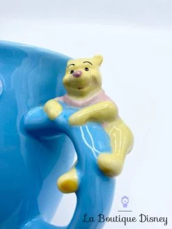 Tasse Winnie L'ourson Disney Store Mug Bleu Relief Oeuf Pâques 14 Tasse Winnie L'ourson Disney Store Mug Bleu Relief Oeuf Pâques -Disney tasse winnie lourson disney store mug paques oeufs bleu relief 7